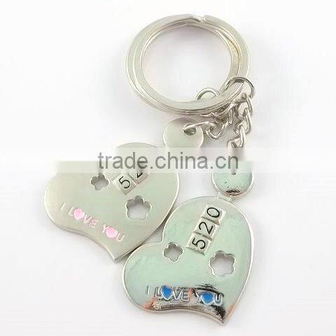 Cute design metal love couple keychains