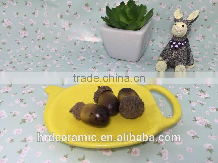 Made in China stocked dinnerware yellow ceramic dish