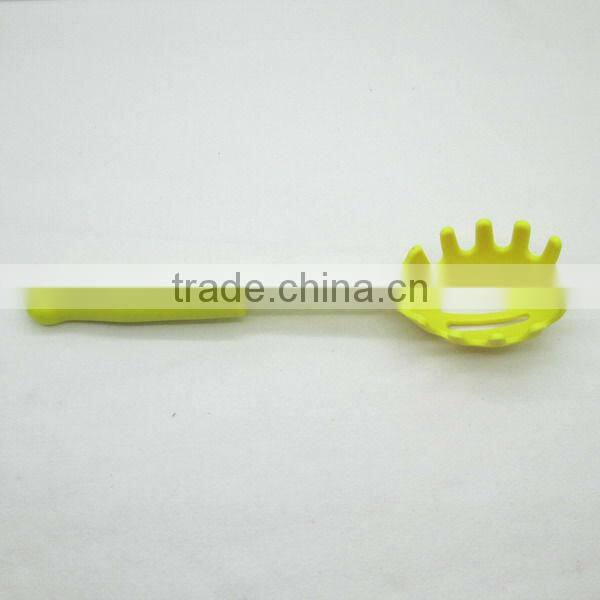 Small Nylon Spaghetti Spoon CK-3100-1