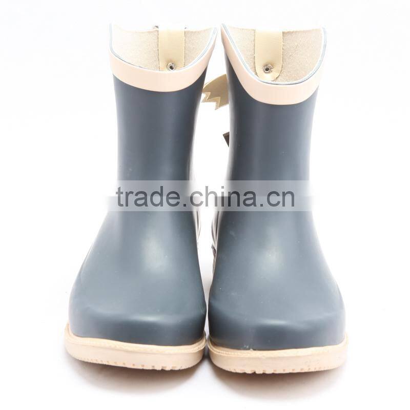 rubber rainboots