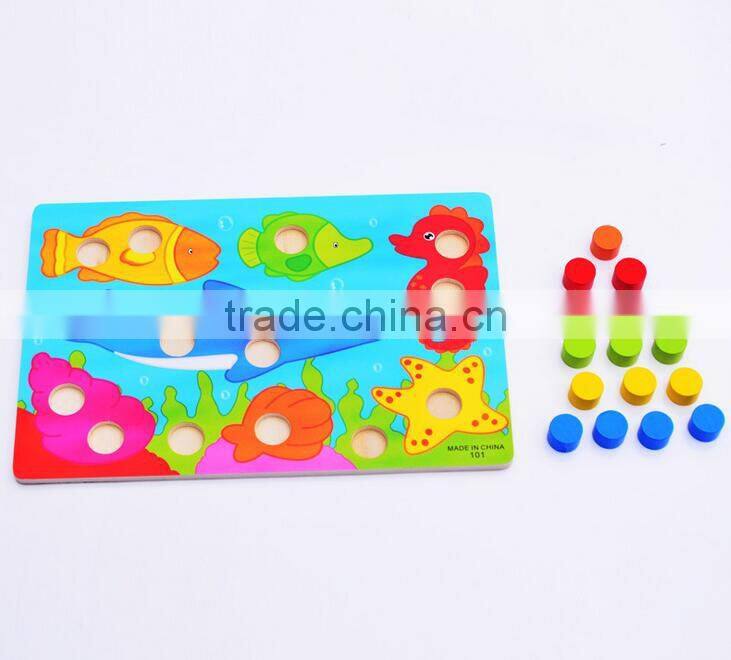 New wooden hand scratcher plate color shape matching board educational puzzle toys for kids
