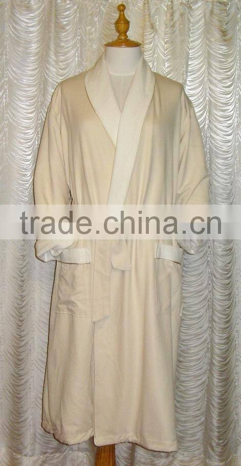 Alibaba sellers selling high-end hotel bathrobe all cotton is comfortable