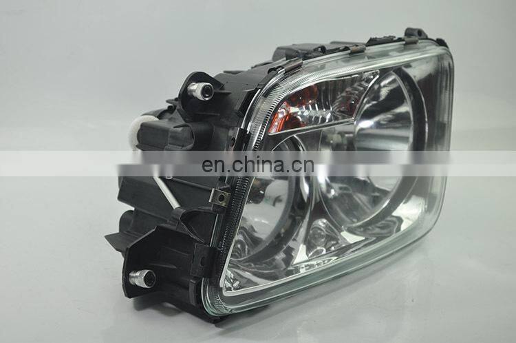 Best Quality Head Lamp Oem 9438201661 for MB Actros MP3 Truck Body Parts Head Light