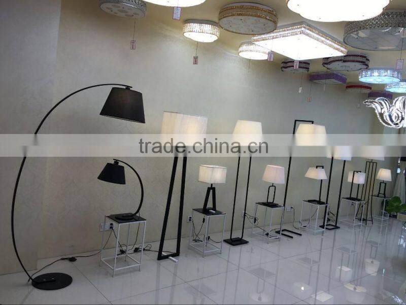 Modern Classic Style Metal Decoration Floor Lamp For Hotel Project RT9006