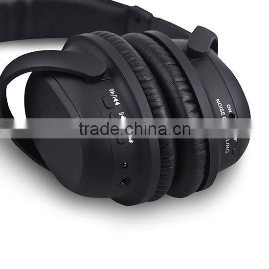 Noise-Reducing Bluetooth Headphones Over-The-Ear Wireless Headphones with CSR 4.0 Built-in Mic and 12 Hour Battery