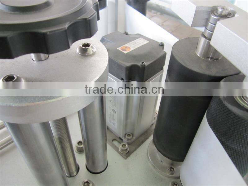 Automatic Glass Alochol Wine Bottle Labeling Machine