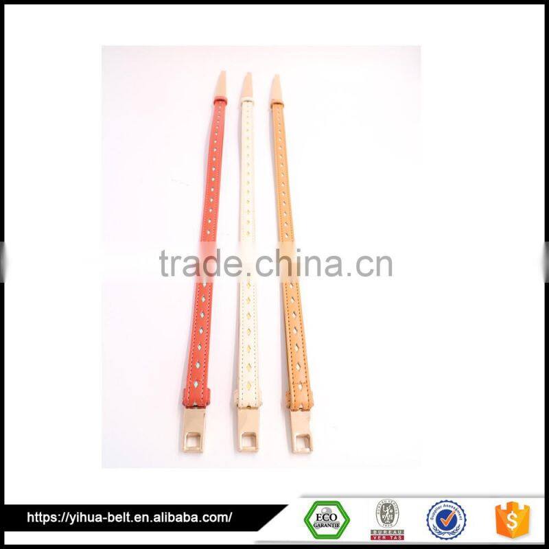 Fashionable metal buckle punching belt with holes