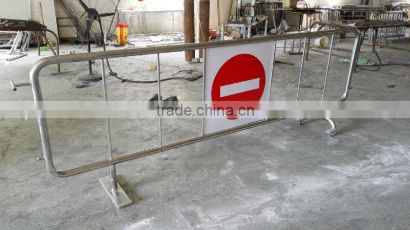 Temporary fencing to secure construction sites and private property