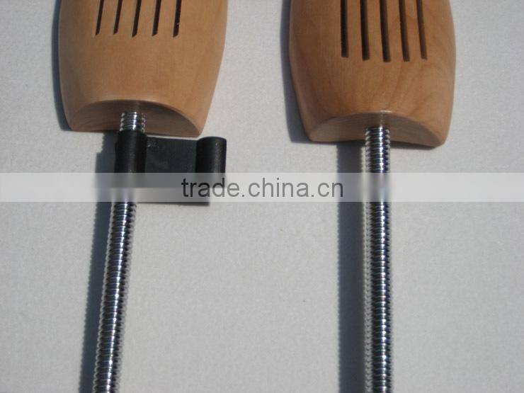 pine wood tree climbing shoes/spring shoe tree/shoe stretcher