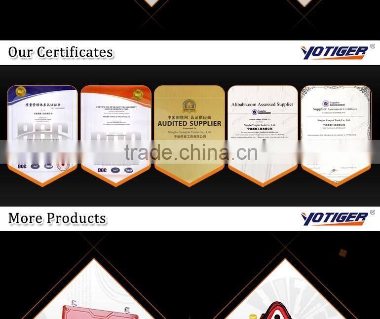 8'' Adjustable wrench 9'' water pump plier 7'' combination plier insultaion tape testing pen flashlight