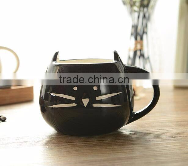 Creative gift Cartoon black and white ceramic cat mug