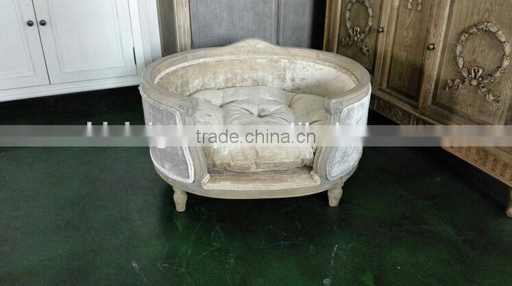 Bisini new arrival luxury French style antique pet bed wholesale and retail - BF07-80120