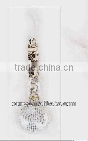 New style bath brush