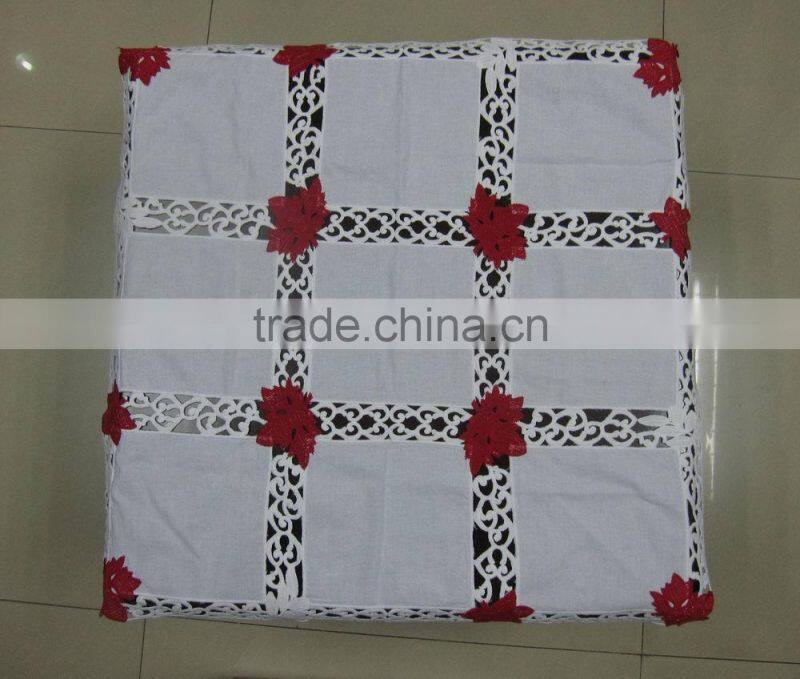 Wholesale white embroidery flower pattern doilies