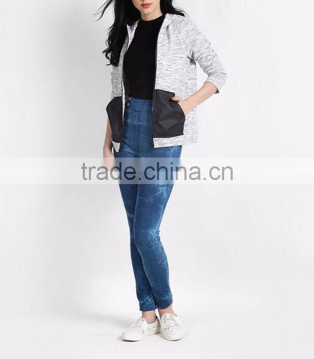 Full face zip hoodie with pocket