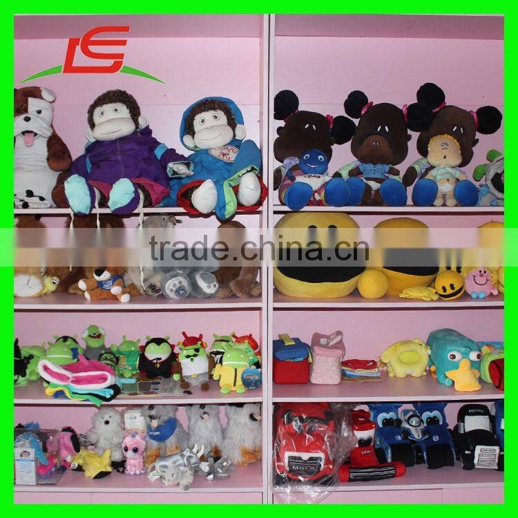 Factory customized hot selling lovely plush star shaped keychain