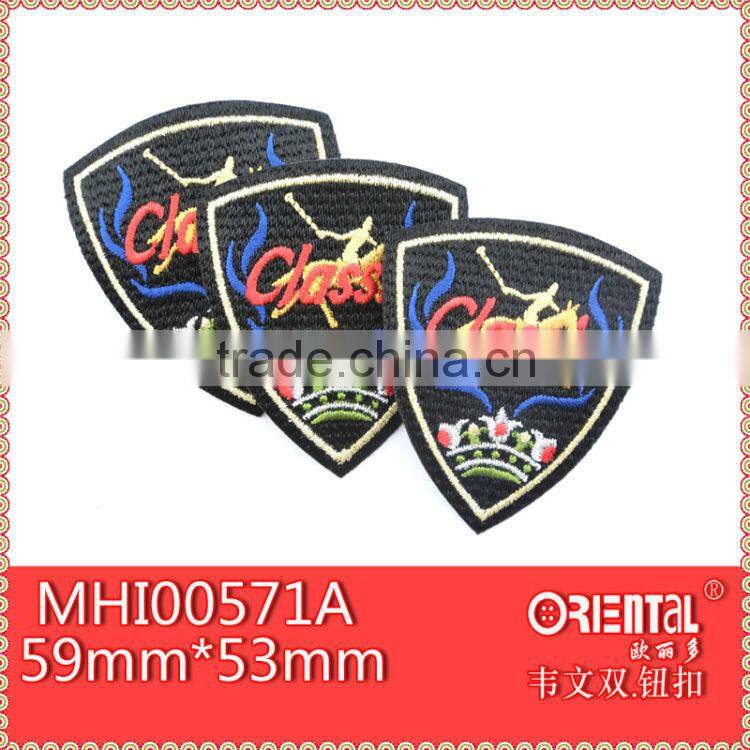 classic embroidery patch with back glue