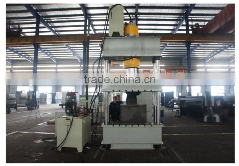 Y32-200T Hydraulic Press Machine with 4-Columns