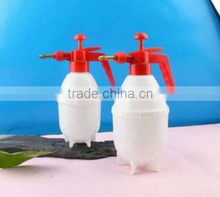 Hand Pressure Plastic garden sprayer 1L (YH-015)