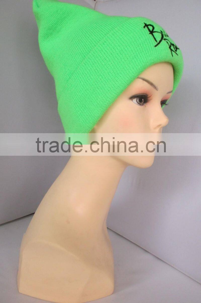 Fashion Model Soft Acrylic Wholesale Custom Embroidered Beanie