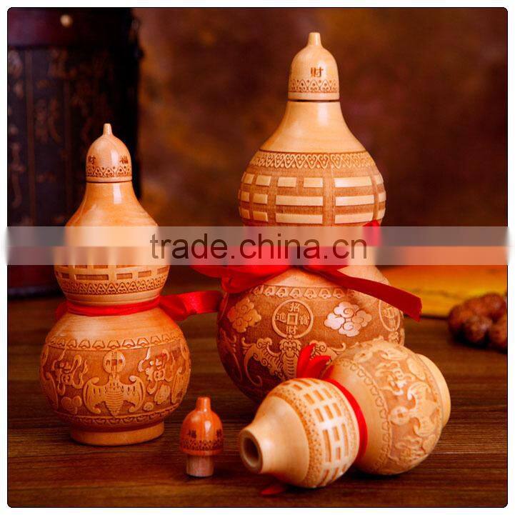 Different size of peach wooden Feng shui Wu Lou-Gourds