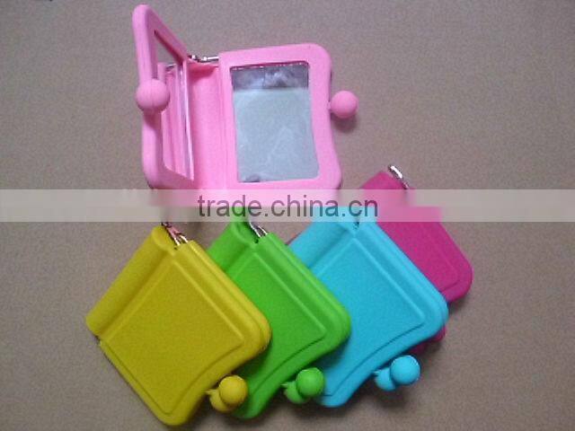 silicone girl's portable mini cosmetic mirror