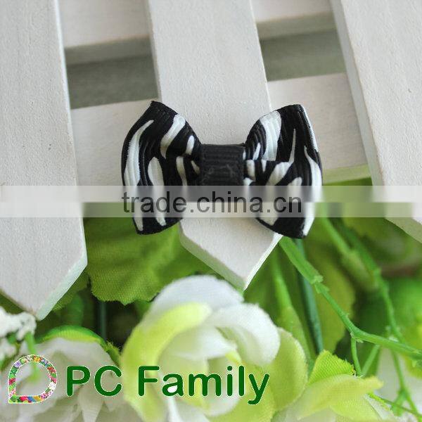 Hot sale 100%polyester pet dog ribbon bows /hair decoration