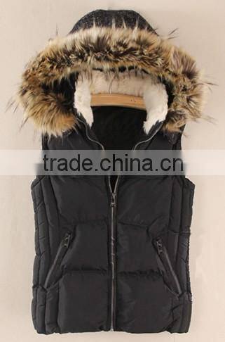 Fashionable and Functional Lady Battery Powered Heated Vest heated gear