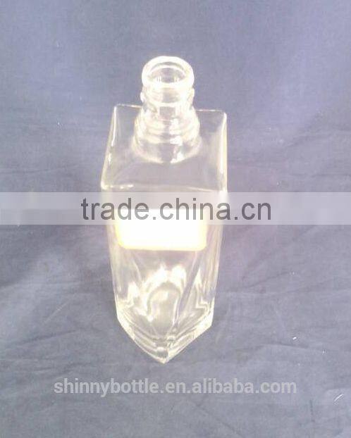 535ml large volume clear glass bottles to contain wine