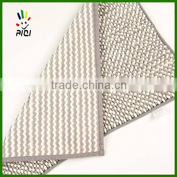 antislip chenille mat