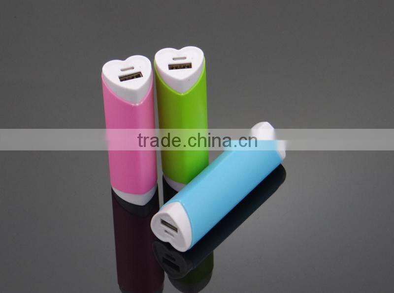 most popular Universal power bank USB Portable love Heart shape 2600mah power banks