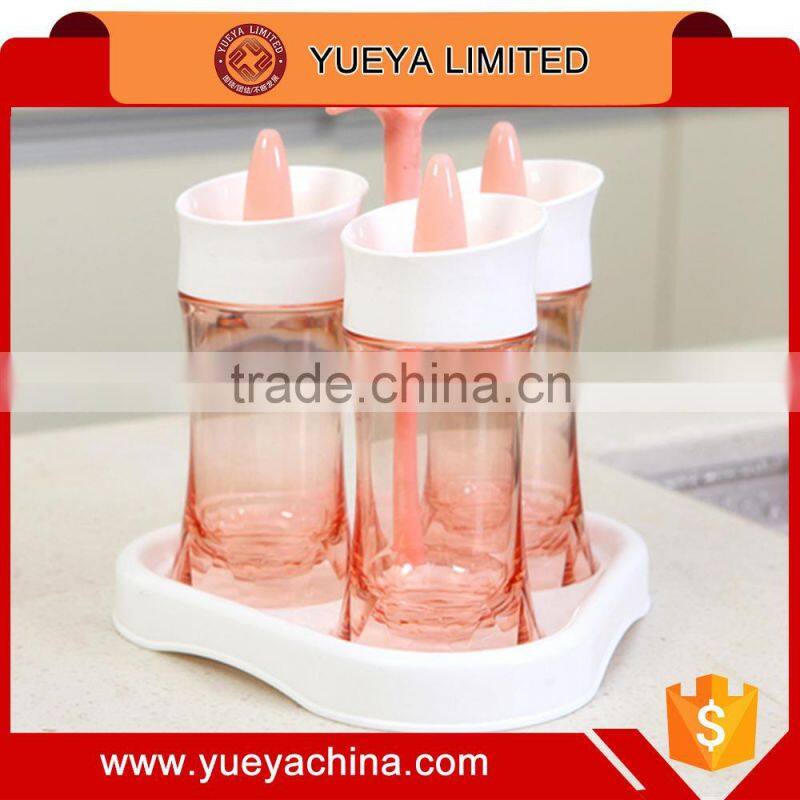 3 pcs set-red rotatable kitchen spice container bottle