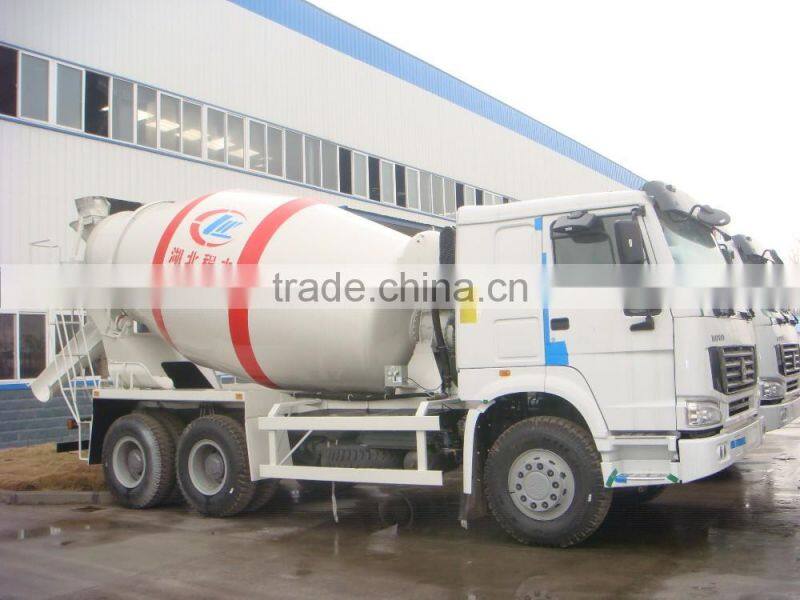 6*4 Type Loading 10cbm Sinotruk HOWO Concrete / Cement Mixer Vehicle