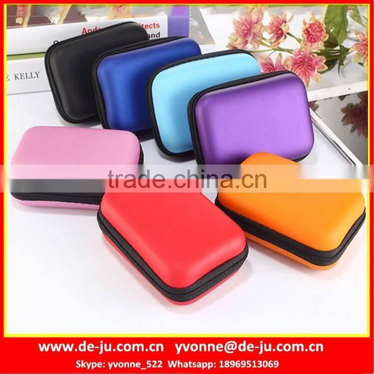 Metal LOGO Square Blue Wash Bag