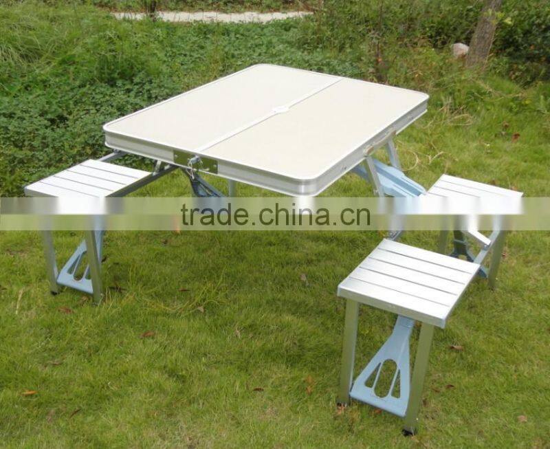 Aluminum Material Folding Dining Table Convience To Carry