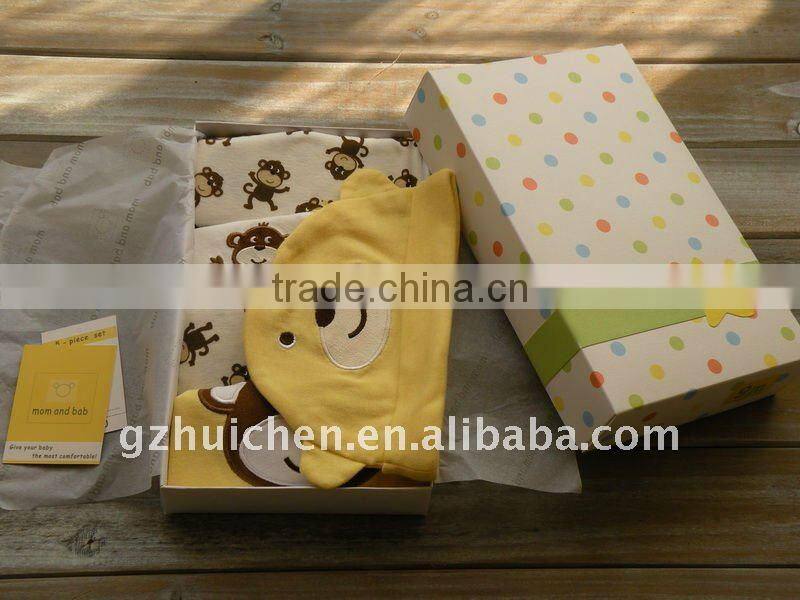 2011 autumn mom and bab baby clothes sets 100% cotton embroider new born suits