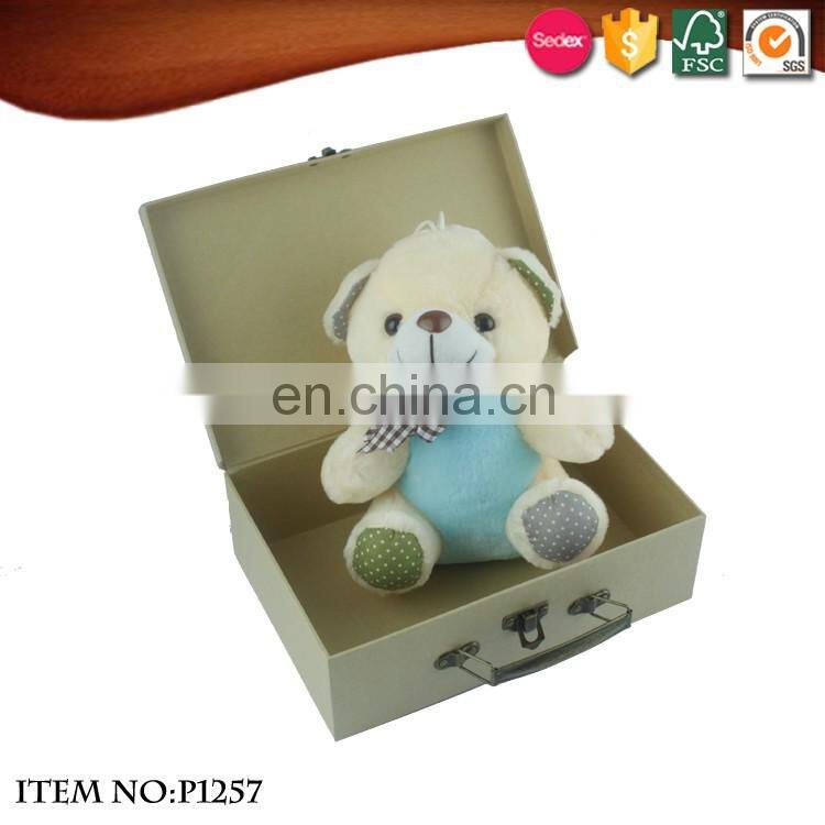 Hand made crafts withe paper kids travel suitcase box