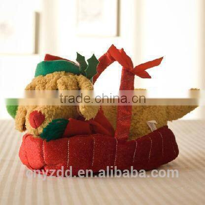Merry Christmas Toy Soft Puppy in Gift Basket /Plush Christmas Toy of Lying Dog in Gift Basket /New Arrival of Christmas Bag