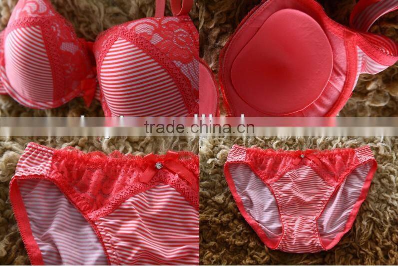 2013-2014 sexy bra panty Women sexy lingerie