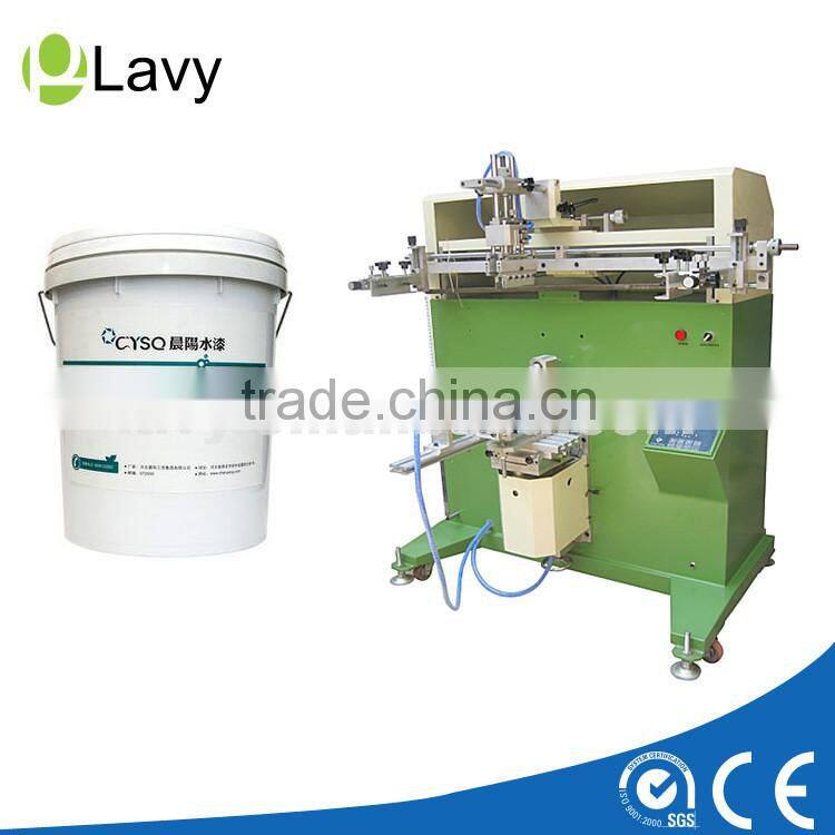 Cylindrical screen printing machine for plastic buckets