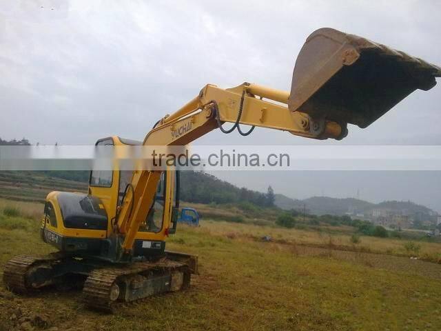 Chinese New 2 Ton Mini Track Excavator for Sale