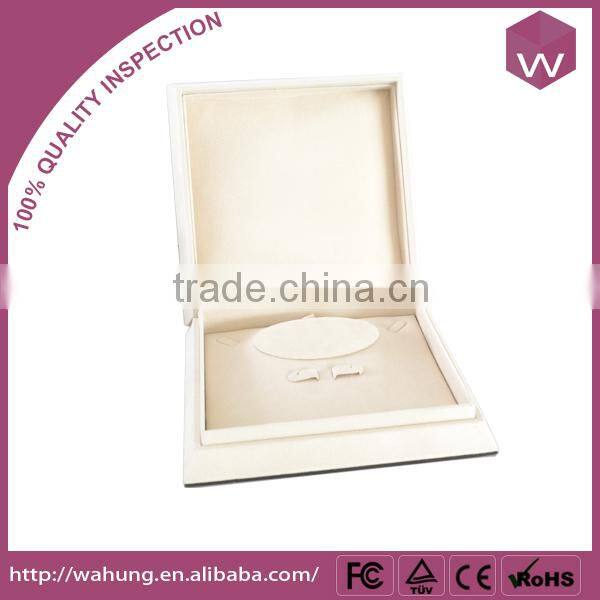 Fancy Black Plastic Jewelry Gift Box For Necklace/Pendant Wholesale & Custom Necklace Package Box
