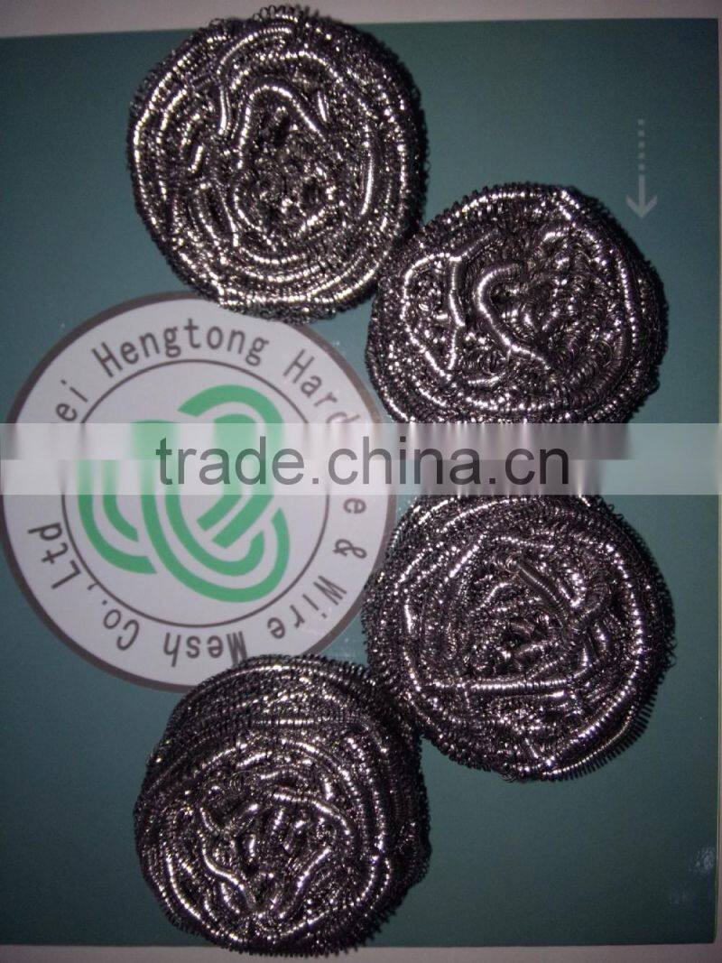 Kitchen cleaning stainless steel scourer