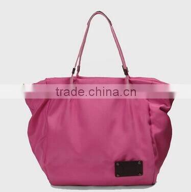 Contracted leisure large capacity travel bag