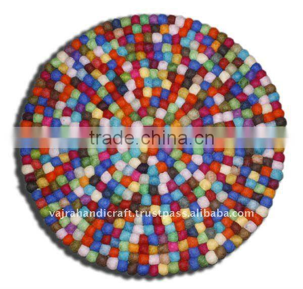 Felt Ball Rugs / Teppich