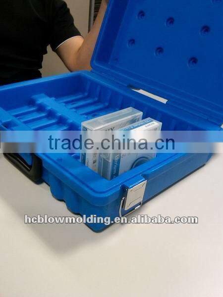 OEM Blow Molding Portable Suitcase Plastic Tool Box Manufacture