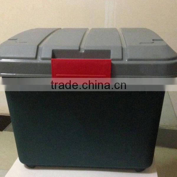 Portable aluminum composite panel punching machine