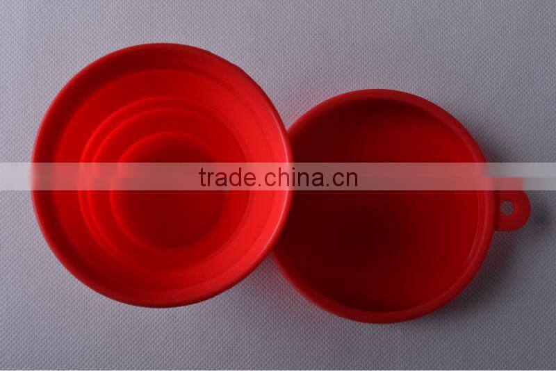 Elegant reuseable economical flexible convenient portable silicone telescopic cup with lid