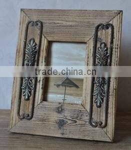 decotative wood frame photo antique