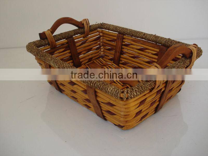 oval wicker tray for fruit with handles